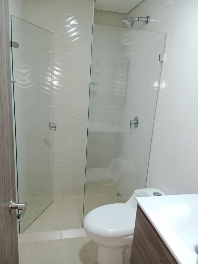 Aparta Suite Plaza Premium Богота Экстерьер фото